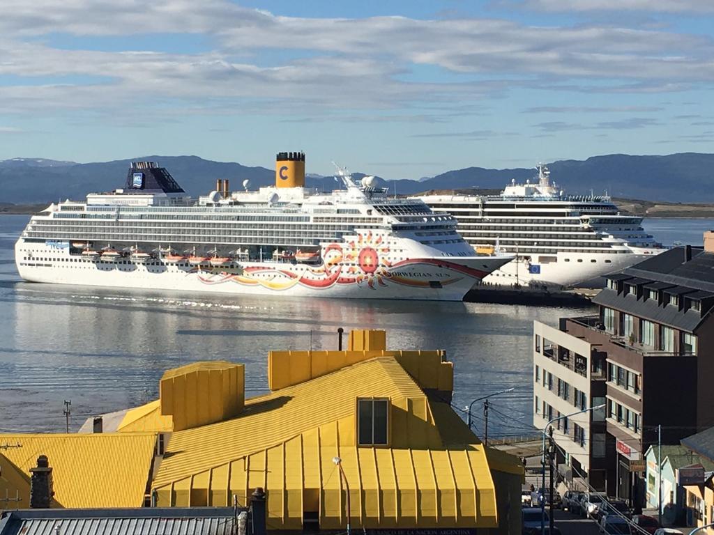 Hotel Tierra Del Fuego Ushuaia Exteriör bild